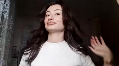 jenevapartenope online show from November 2025 11:20:02 PM