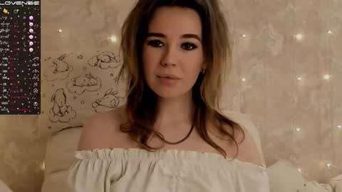 Snapshot of jeniferji chatting on March 2026 09:52:02 PM EvaSileZ online show from March 2026 09:52:02 PM