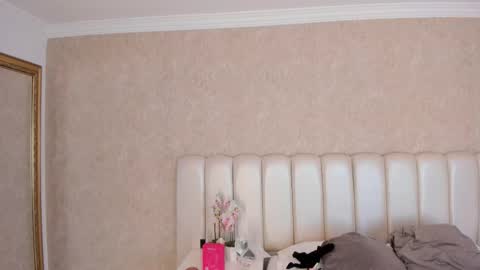 Samanta online show from December 2025 07:10:01 PM