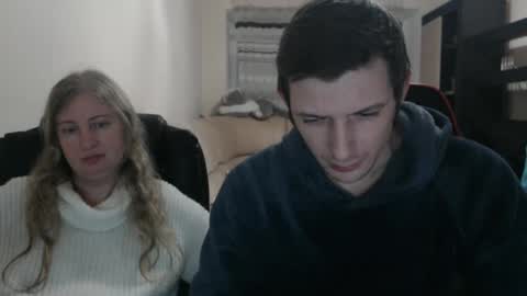 Snapshot of jenisandpeter chatting on March 2025 04:14:01 PM JenisAndPeter online show from March 2025 04:14:01 PM