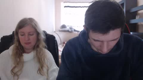 Snapshot of jenisandpeter chatting on March 2025 10:09:01 AM JenisAndPeter online show from March 2025 10:09:01 AM