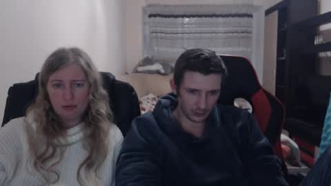 Snapshot of jenisandpeter chatting on March 2025 05:43:02 PM JenisAndPeter online show from March 2025 05:43:02 PM