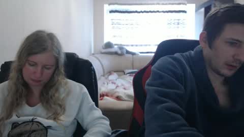 Snapshot of jenisandpeter chatting on March 2025 01:14:01 PM JenisAndPeter online show from March 2025 01:14:01 PM