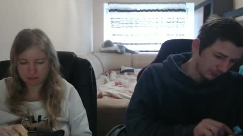 Snapshot of jenisandpeter chatting on March 2025 06:39:02 AM JenisAndPeter online show from March 2025 06:39:02 AM