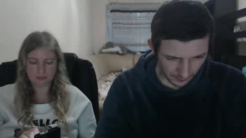 Snapshot of jenisandpeter chatting on March 2025 04:00:02 PM JenisAndPeter online show from March 2025 04:00:02 PM