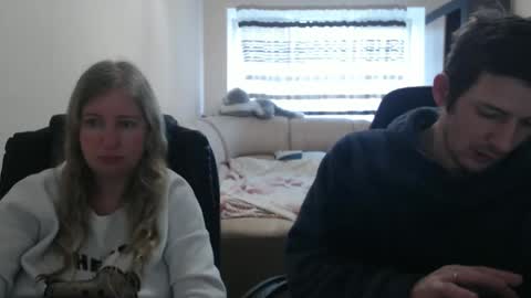 Snapshot of jenisandpeter chatting on March 2025 06:59:02 AM JenisAndPeter online show from March 2025 06:59:02 AM