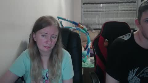 Snapshot of jenisandpeter chatting on September 2025 06:31:02 PM JenisAndPeter online show from September 2025 06:31:02 PM