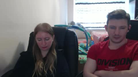 Snapshot of jenisandpeter chatting on September 2025 07:56:02 AM JenisAndPeter online show from September 2025 07:56:02 AM