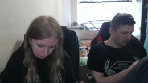 Snapshot of jenisandpeter chatting on October 2025 08:13:01 AM JenisAndPeter online show from October 2025 08:13:01 AM