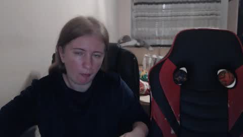 Snapshot of jenisandpeter chatting on October 2025 07:51:01 PM JenisAndPeter online show from October 2025 07:51:01 PM