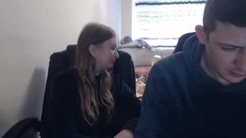 Snapshot of jenisandpeter chatting on October 2025 07:10:02 AM JenisAndPeter online show from October 2025 07:10:02 AM