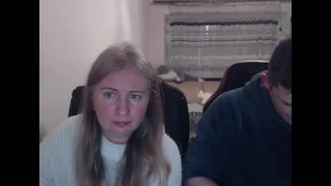 JenisAndPeter online show from March 2026 07:38:01 PM