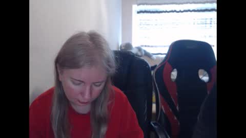 JenisAndPeter online show from April 2026 06:51:01 AM