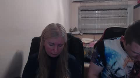 Snapshot of jenisandpeter chatting on June 2026 06:32:02 PM JenisAndPeter online show from June 2026 06:32:02 PM