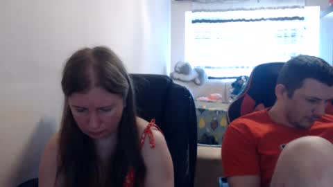 Snapshot of jenisandpeter chatting on July 2026 06:49:02 AM JenisAndPeter online show from July 2026 06:49:02 AM