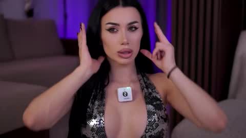 jenna_day online show from December 2025 07:44:01 PM