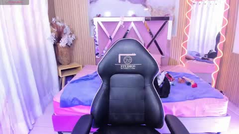 Snapshot of jenna_tay1 chatting on May 2026 07:52:01 PM jenna_tay1 online show from May 2026 07:52:01 PM