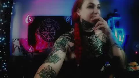 Snapshot of jennalovvee chatting on June 2026 01:04:01 AM Mrs. Jenna online show from June 2026 01:04:01 AM