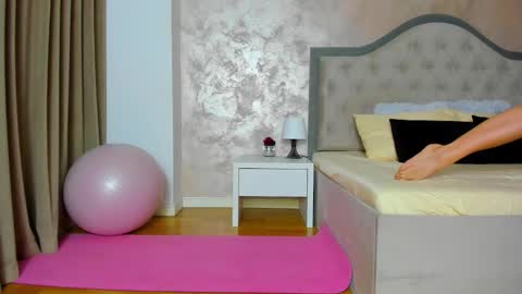 Snapshot of jennamyers chatting on September 2025 07:25:01 PM JennaMyers online show from September 2025 07:25:01 PM