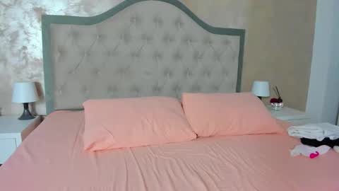 Snapshot of jennamyers chatting on November 2025 08:30:02 PM JennaMyers online show from November 2025 08:30:02 PM