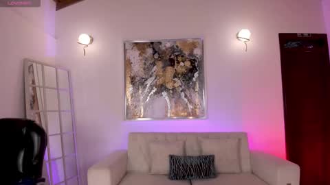 Snapshot of jennaolson chatting on October 2025 11:09:02 AM Jenna Olson online show from October 2025 11:09:02 AM