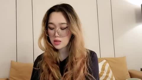 JENNA online show from March 2026 10:18:02 AM