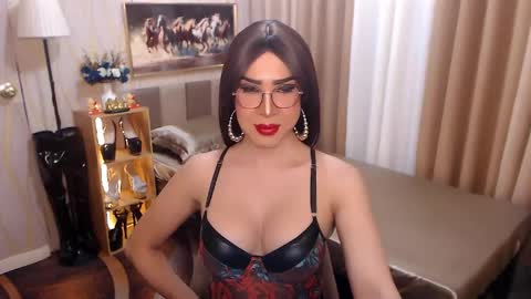 Snapshot of jenniegarcia chatting on April 2026 08:28:02 AM jenniegarcia online show from April 2026 08:28:02 AM