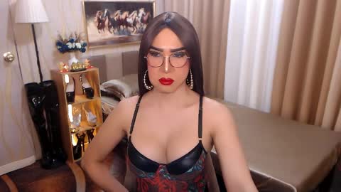 Snapshot of jenniegarcia chatting on April 2026 06:53:02 PM jenniegarcia online show from April 2026 06:53:02 PM