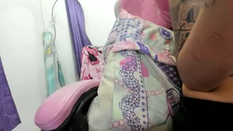 Snapshot of jennifer_bodyy0404 chatting on May 2026 02:29:02 AM jennifer_bodyy0404 online show from May 2026 02:29:02 AM