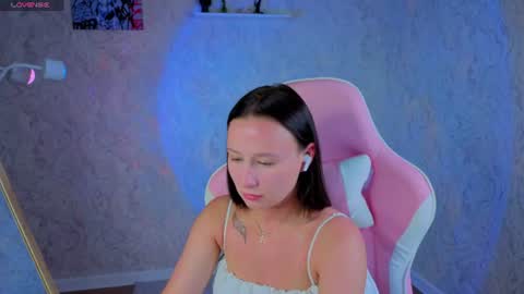 jennifer online show from July 2026 01:40:01 AM
