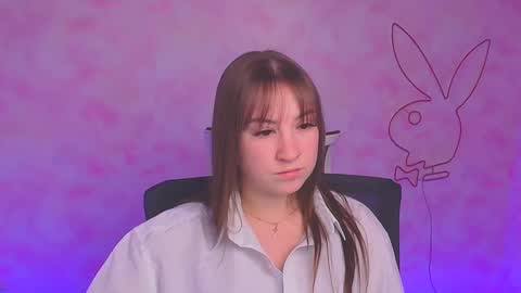 Jennifer online show from December 2024 09:38:02 AM