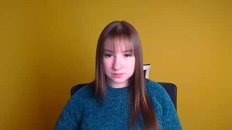 Jennifer online show from February 2025 06:46:02 AM