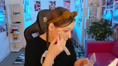 jenniferkiim online show from February 2026 08:59:02 AM