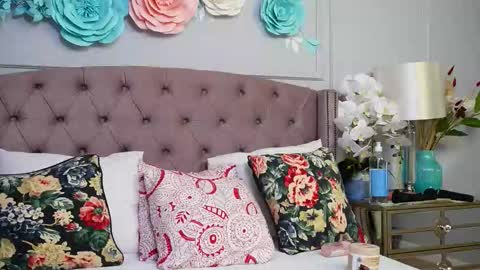 JenniferLovve online show from October 2025 03:48:01 AM