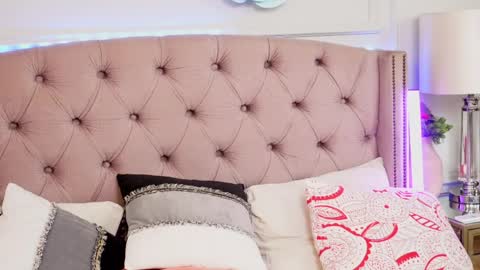 Snapshot of jenniferlovvex chatting on April 2026 09:46:02 AM JenniferLovveX online show from April 2026 09:46:02 AM