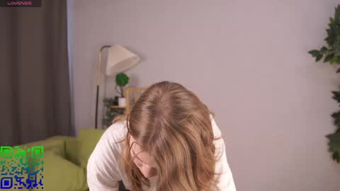 Sofia  online show from April 2026 07:30:01 AM