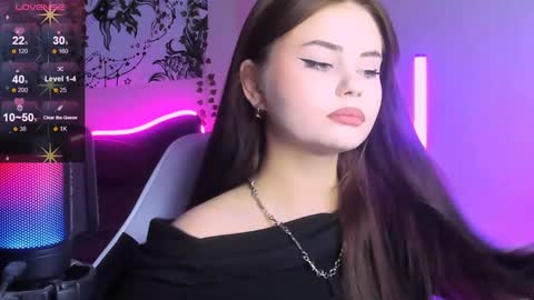 Snapshot of jenniferwandis77 chatting on December 2024 12:06:01 PM Jenni online show from December 2024 12:06:01 PM