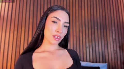     online show from February 2025 12:14:02 PM