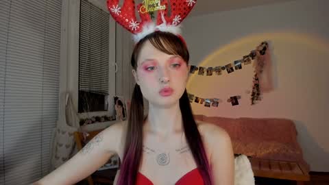 Snapshot of jenny_cox_love chatting on December 2024 06:27:01 PM Jennifer Jenny Darling   online show from December 2024 06:27:01 PM