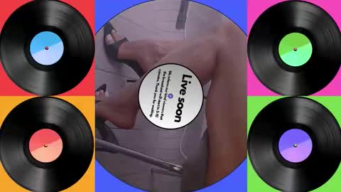 Snapshot of jenny_fighterfeet chatting on December 2025 02:13:01 PM Jenny online show from December 2025 02:13:01 PM