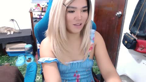 Jenny online show from January 2025 11:38:01 PM