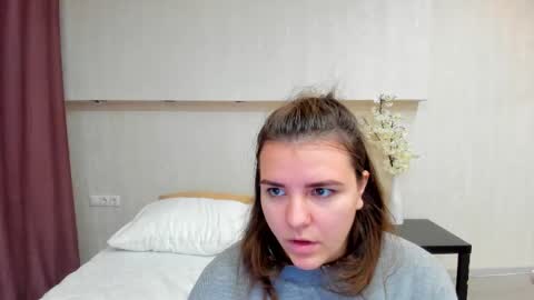 Snapshot of jenny_jimmy chatting on November 2025 09:14:02 PM Jenny online show from November 2025 09:14:02 PM