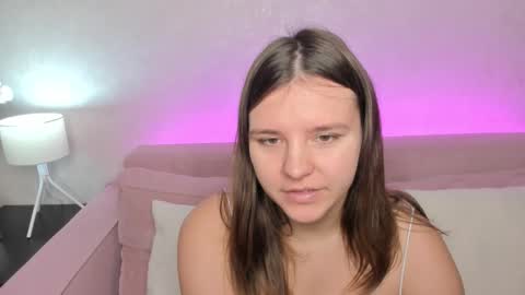 Snapshot of jenny_jimmy chatting on December 2025 02:28:01 AM Jenny online show from December 2025 02:28:01 AM