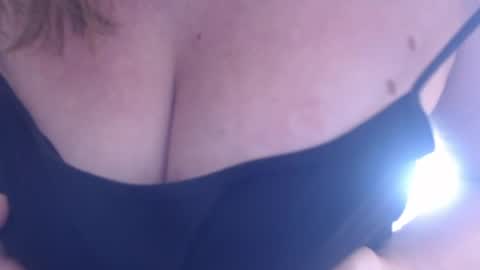 Snapshot of jenny_oliviawow chatting on April 2026 08:42:01 AM All the most interesting in private. my room for my smile online show from April 2026 08:42:01 AM