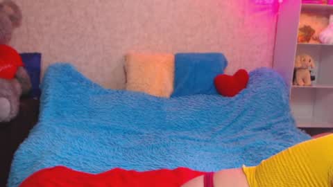 Snapshot of jenny_oliviawow chatting on April 2026 02:00:02 PM All the most interesting in private. my room for my smile online show from April 2026 02:00:02 PM