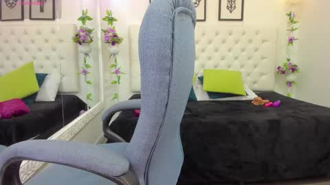 Snapshot of jenny_stark chatting on September 2025 07:37:01 PM jenny_stark online show from September 2025 07:37:01 PM