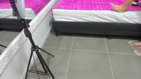 Snapshot of jenny_stark chatting on October 2025 11:33:02 AM jenny_stark online show from October 2025 11:33:02 AM