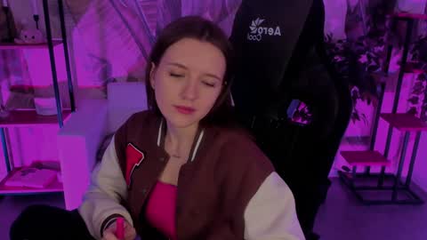 Jenny NO Nude online show from December 2024 03:03:02 AM