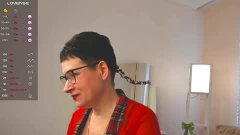 Snapshot of jennymons chatting on April 2026 08:43:01 AM Jenny online show from April 2026 08:43:01 AM