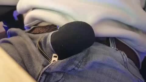 Snapshot of jeremie18cms chatting on February 2025 07:06:01 PM Machine Sperme online show from February 2025 07:06:01 PM